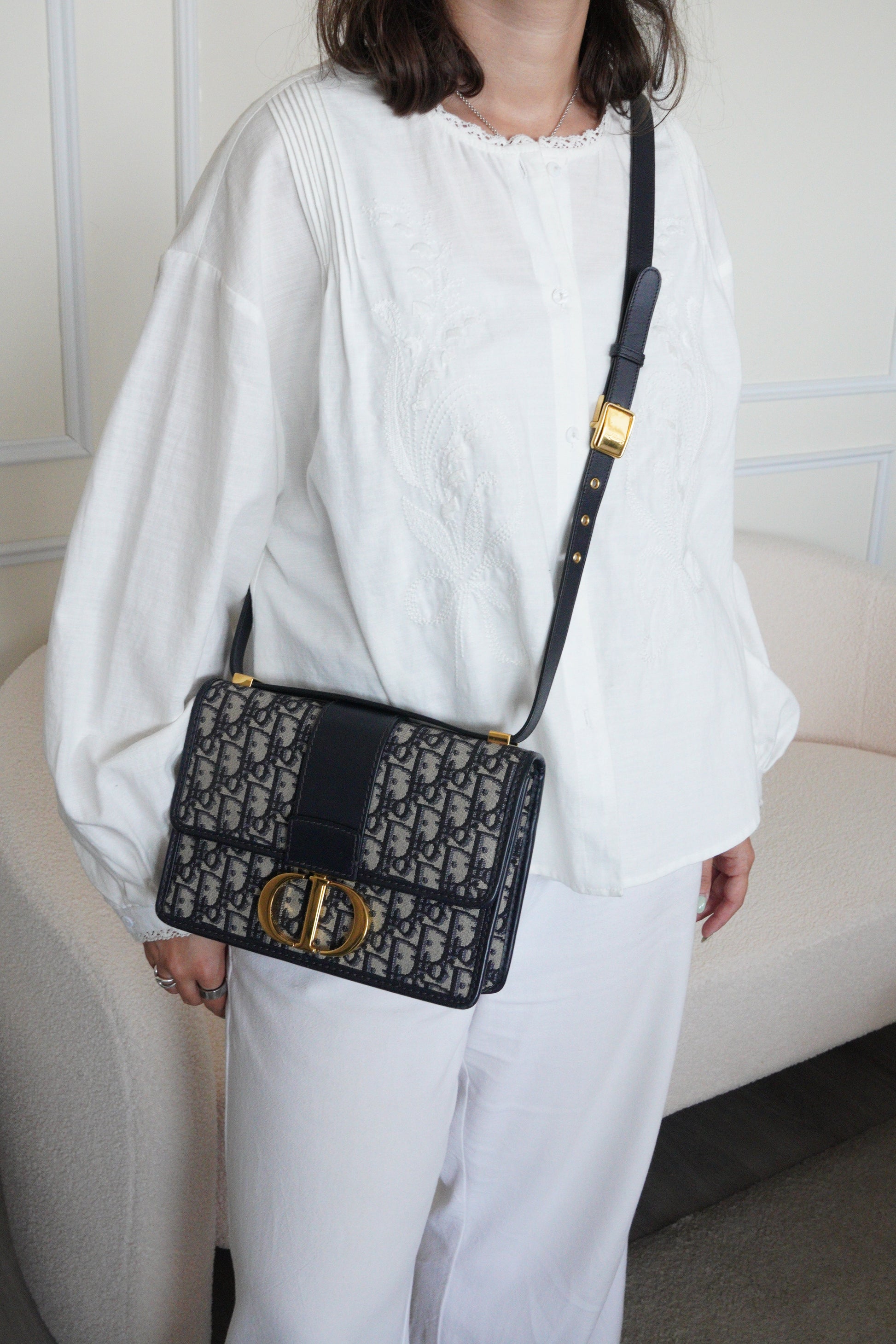 Dior 30 Montaigne oblique blue