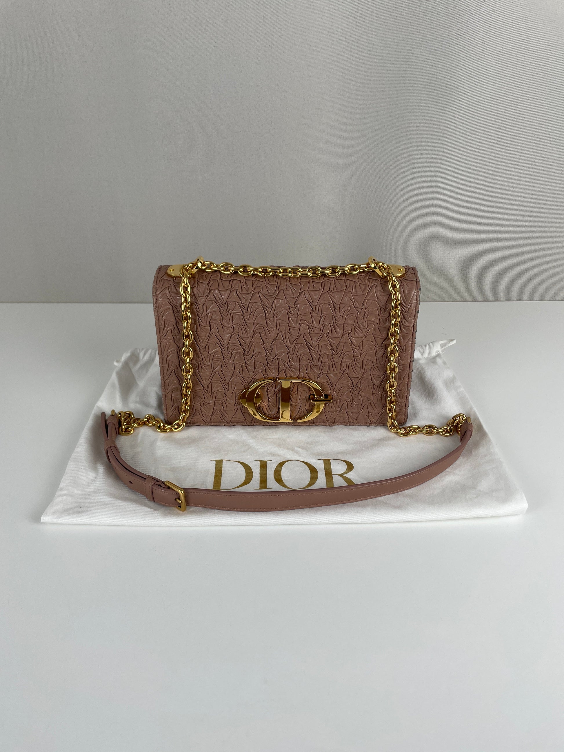 Dior 30 Montaigne beige pink gold hardware