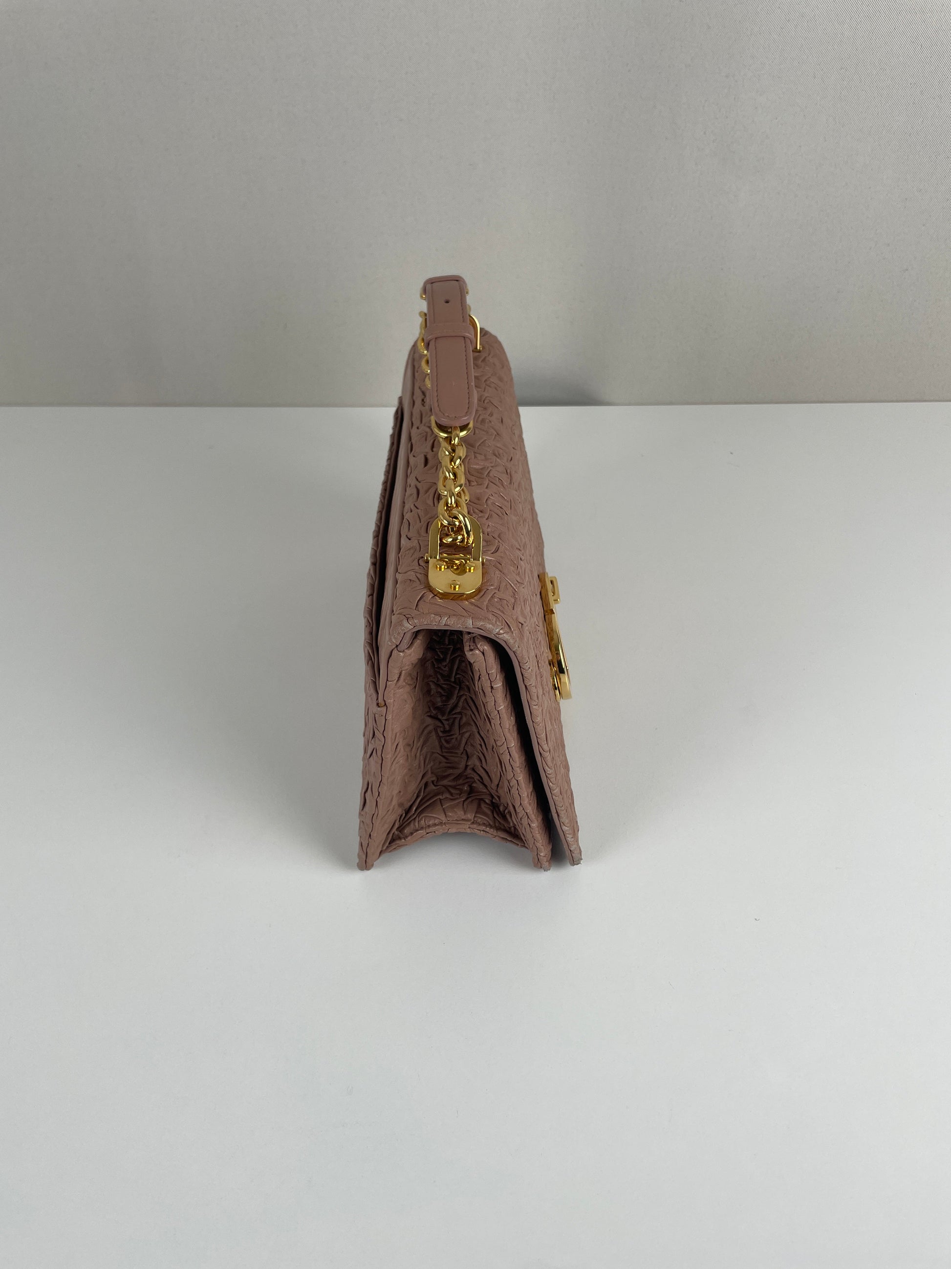 Dior 30 Montaigne beige pink gold hardware