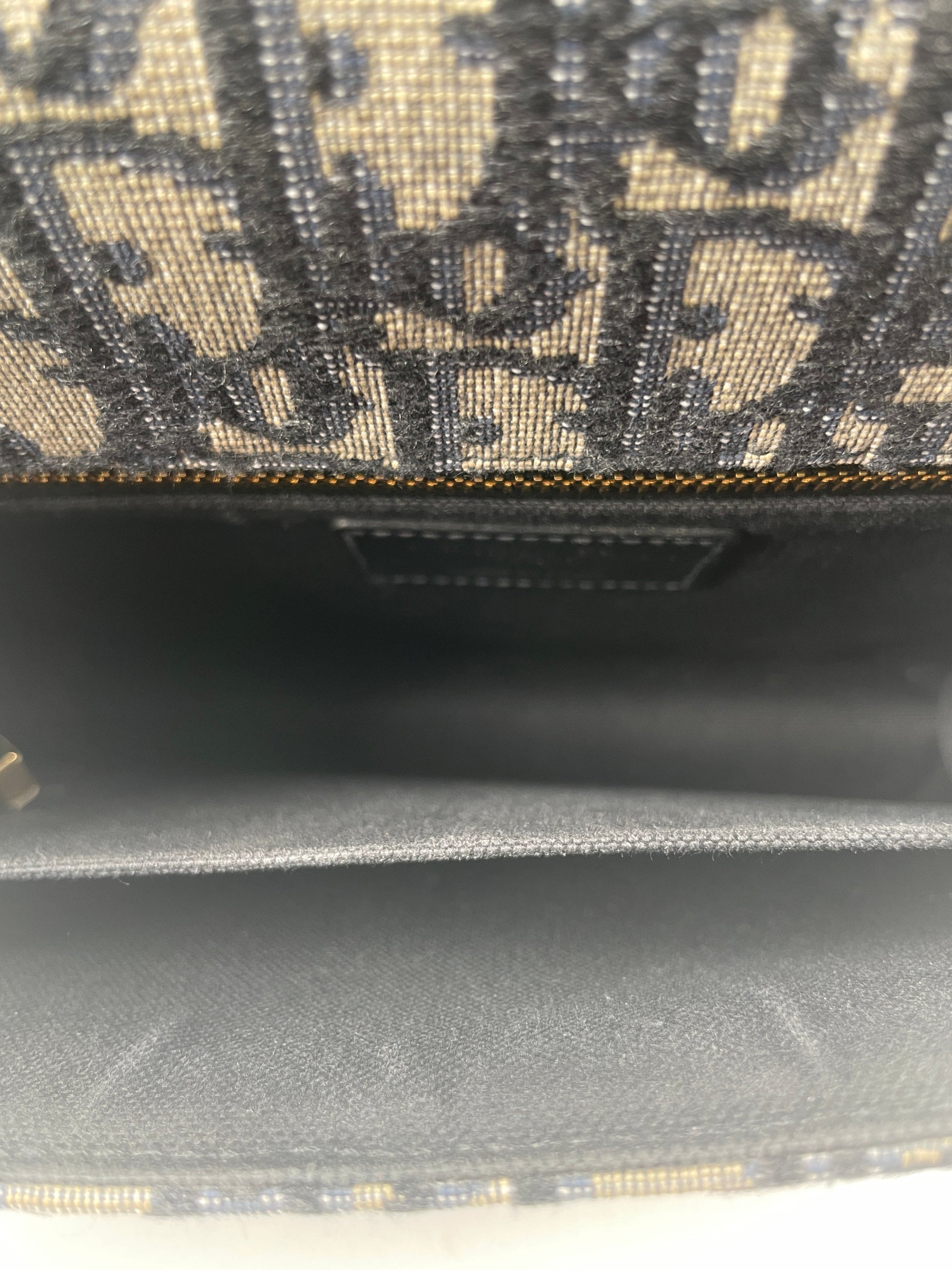 Dior 30 Montaigne oblique blue