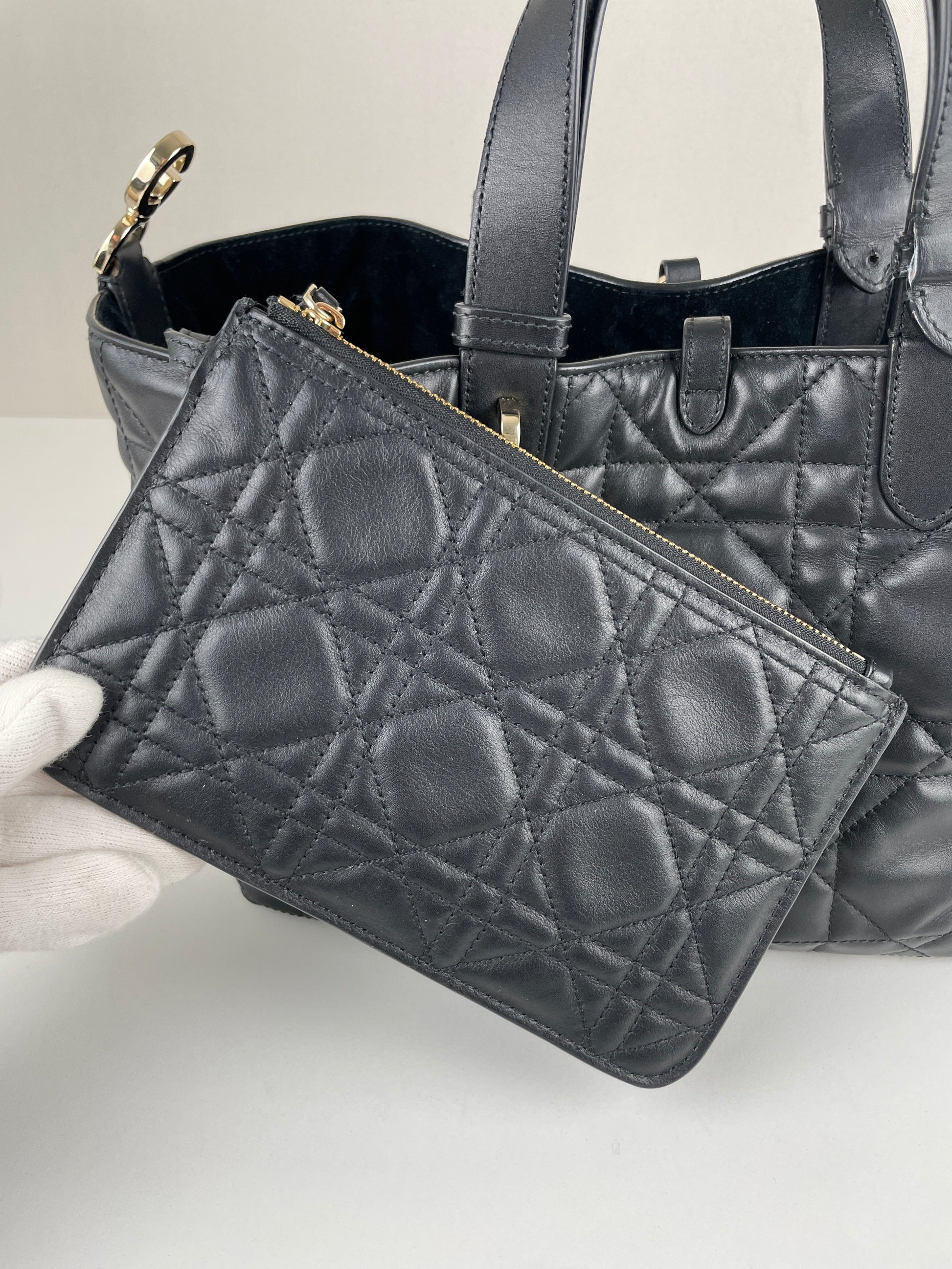 Tote Dior Toujours medium black leather