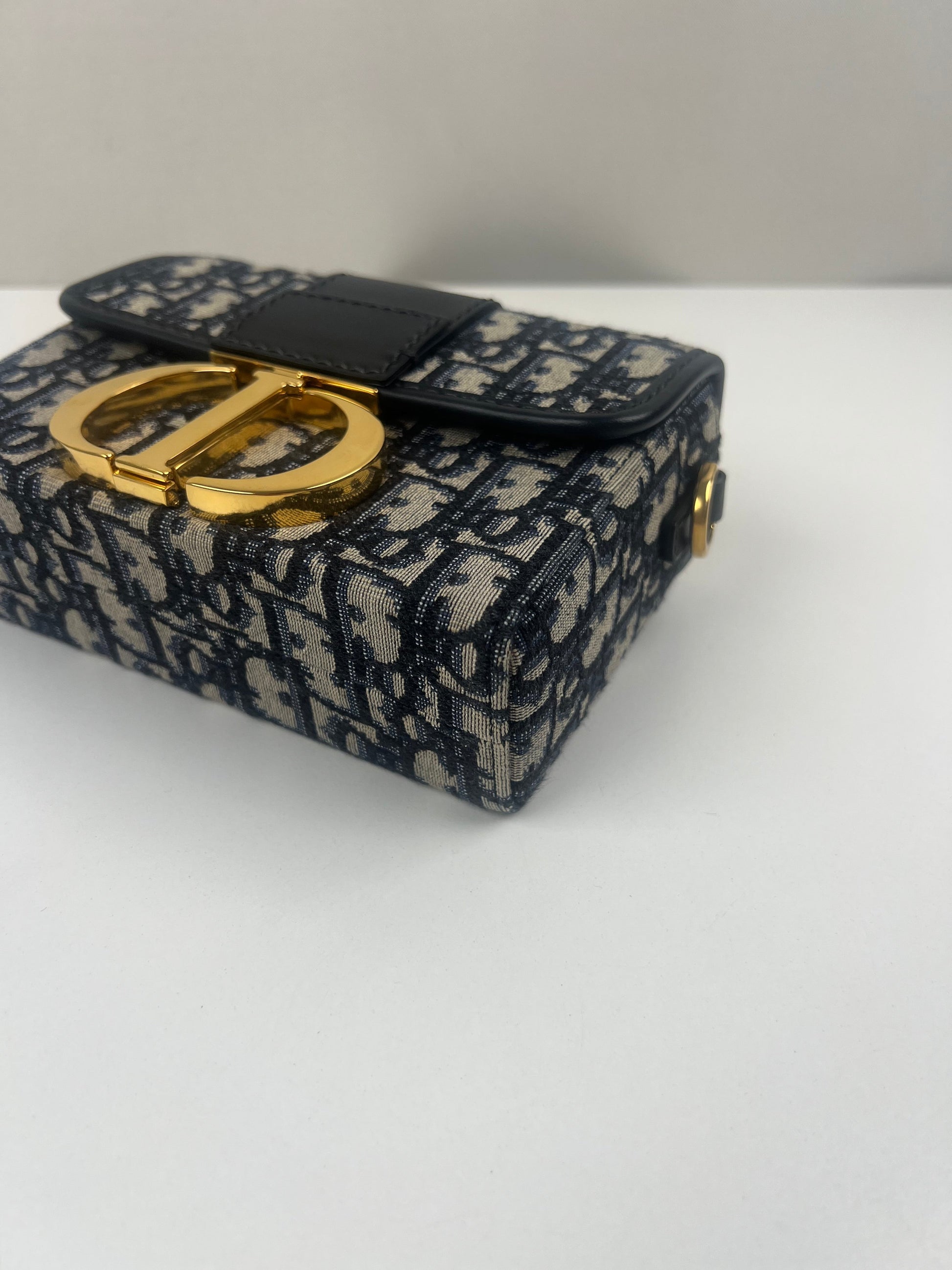 Dior petit 30 Montaigne oblique blue