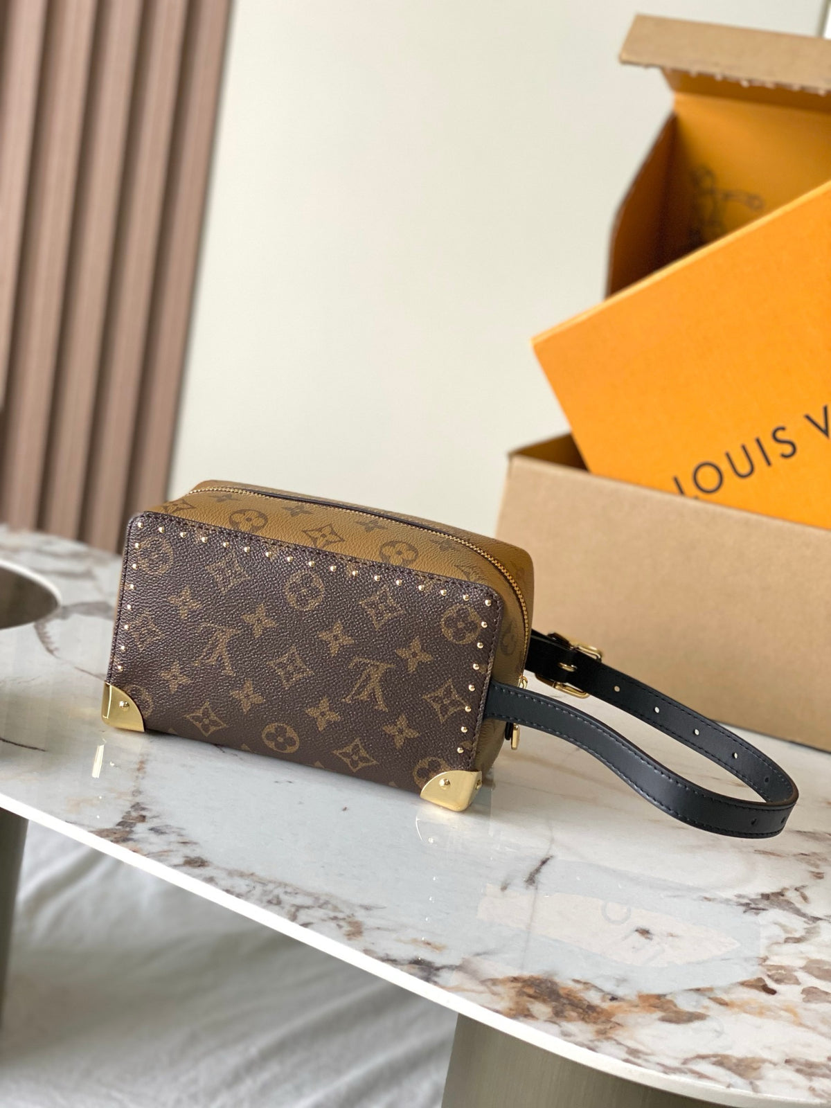 Locker Dopp Kit