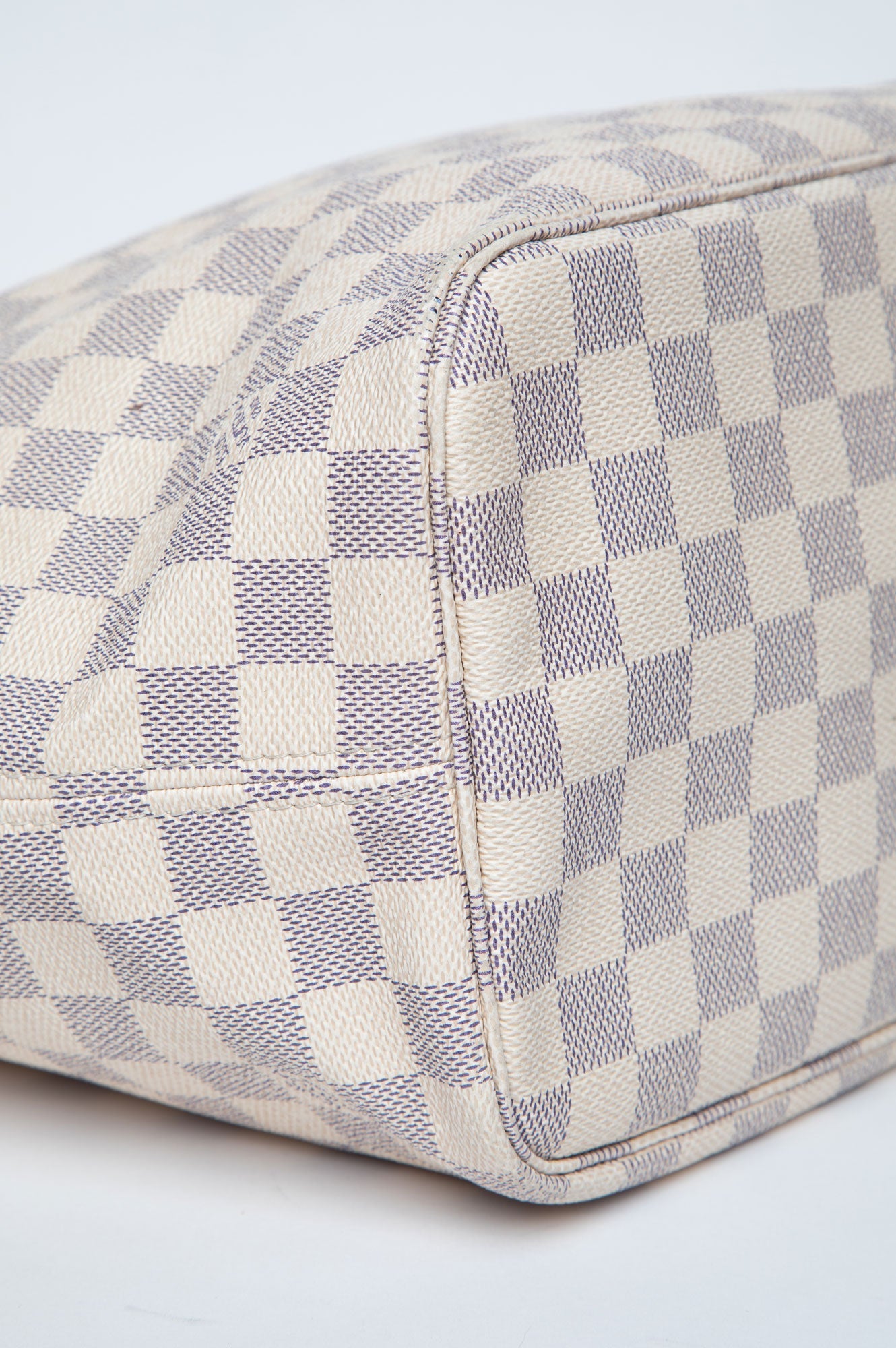 Louis Vuitton Damier Azur Neverfull MM