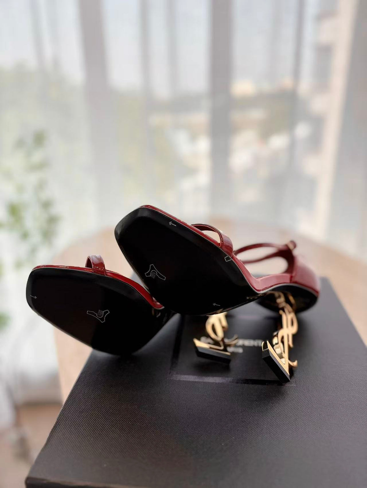 SAINT LAURENT YSL Classic High Heels Sandals
