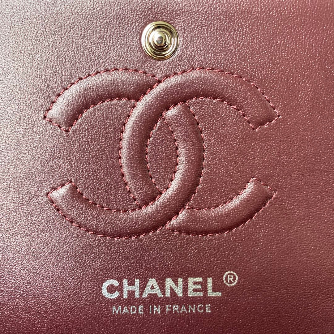Classic Quilted Chain Flap Bag