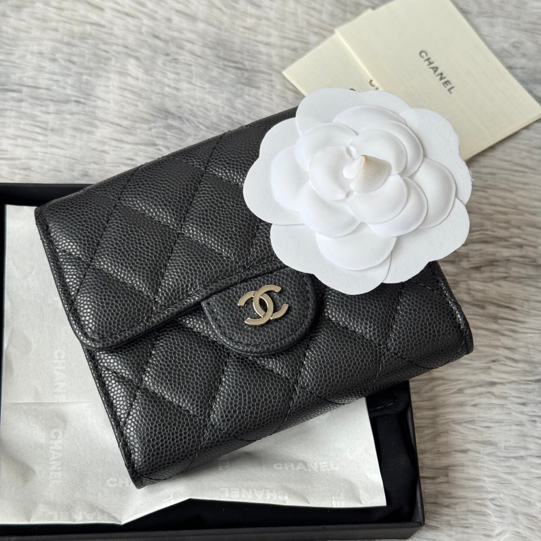 Compact Quilted Trifold Wallet