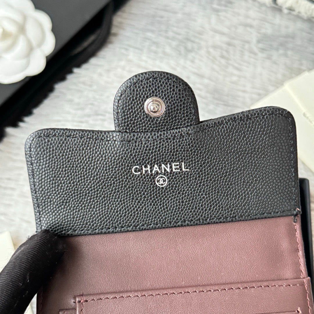 Compact Quilted Trifold Wallet