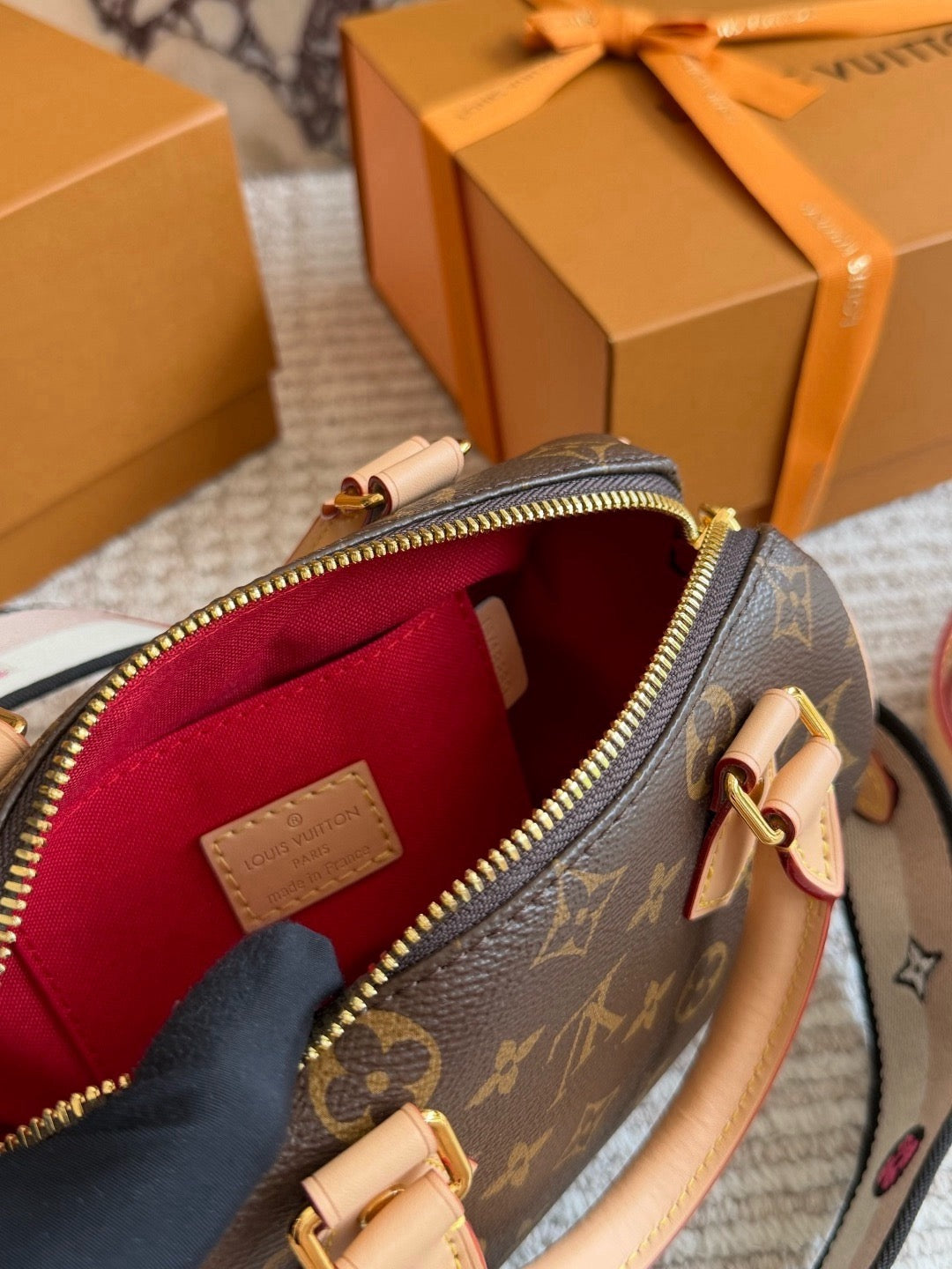 Speedy-Style Pillow Bag